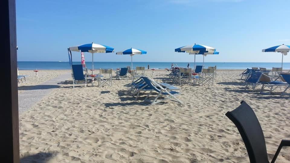 Appartamenti Rotonda Σενιγκάλια Εξωτερικό φωτογραφία
